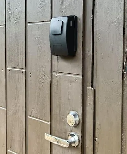 Daire Linnaloft - Viihtyisae Asunto Linnan Vieressae Omalla Sisaeaenkaeynnillae