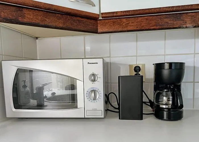 Daire Linnaloft - Viihtyisae Asunto Linnan Vieressae Omalla Sisaeaenkaeynnillae *